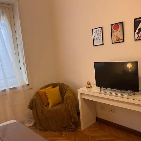 Apartment Collection: Santa Marta Milan